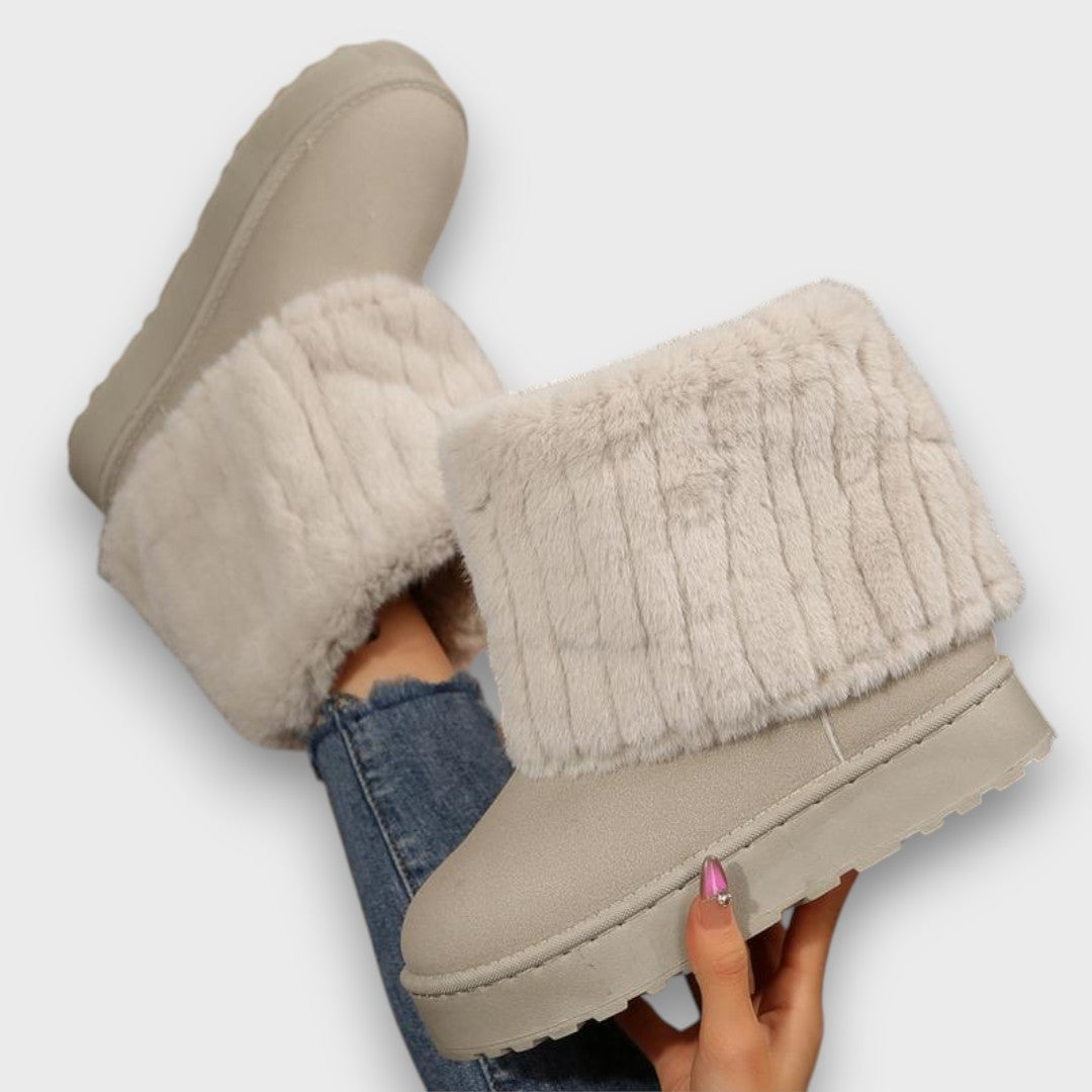 Willora | Fluffy faux-fur winter boots